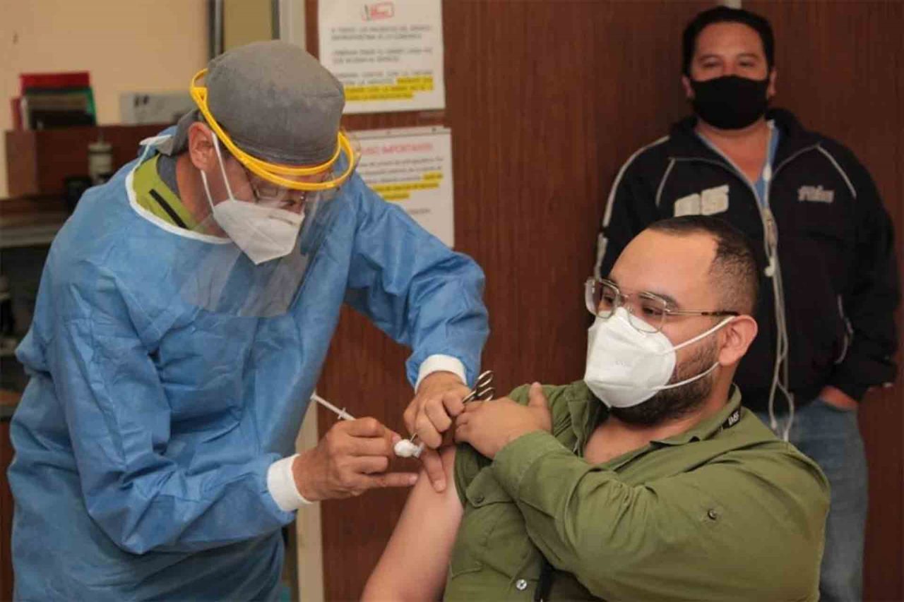 1000 dosis serán aplicadas en Aguascalientes de la vacuna experimental contra el coronavirus.