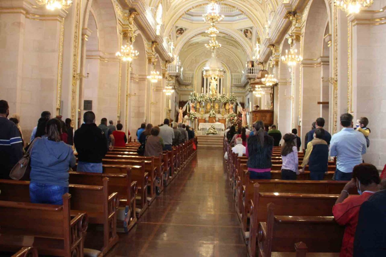 Iglesia Católica cree que la vacuna provocará un relajamiento social ante el coronavirus.