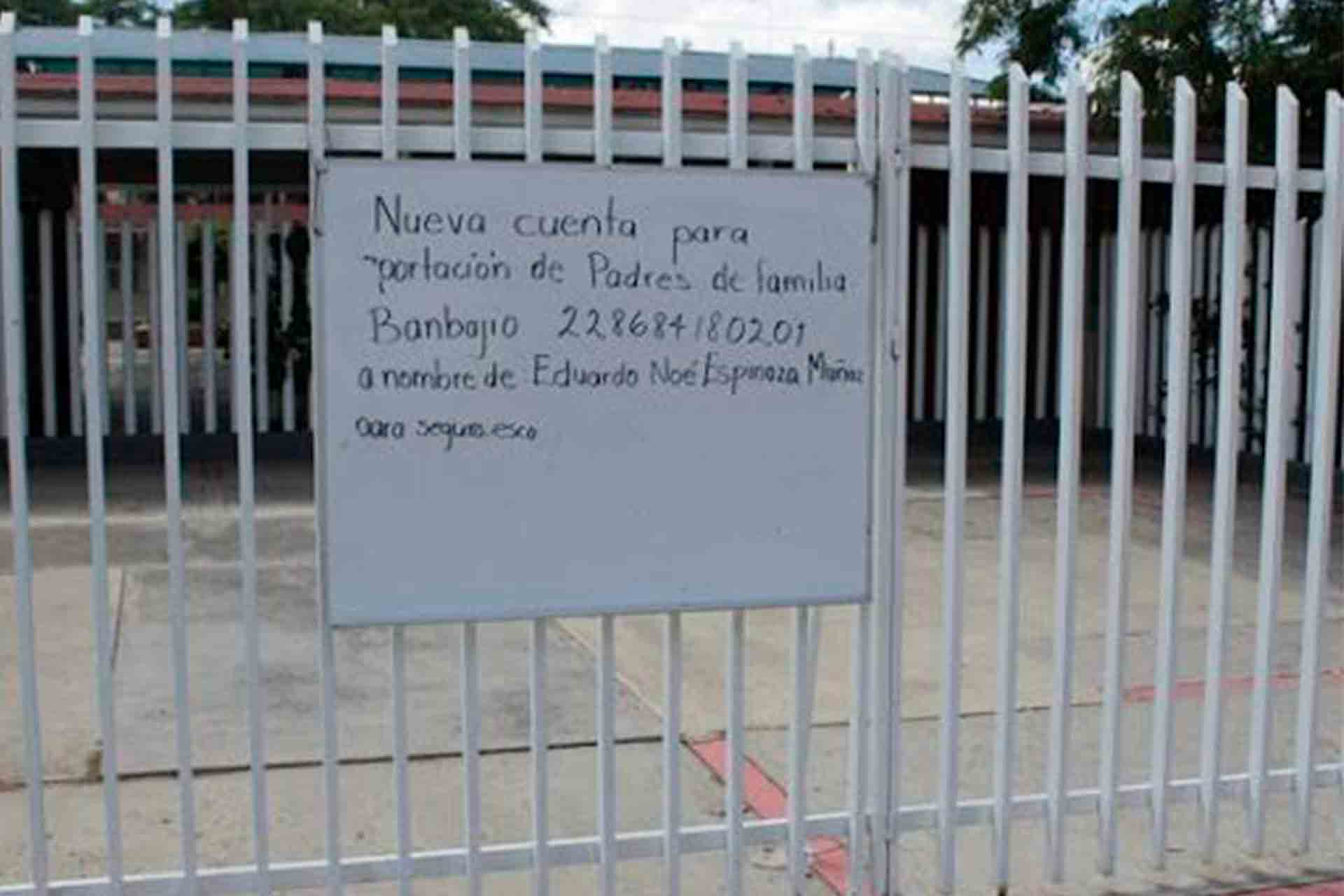 Denuncian Padres De Familia Cobro De Cuotas Escolares El Aguas