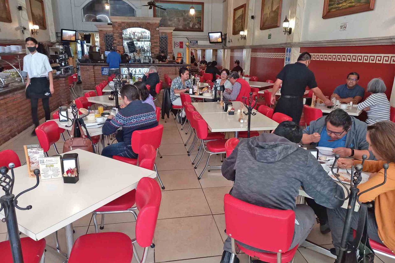 Restaurante, Comensales.