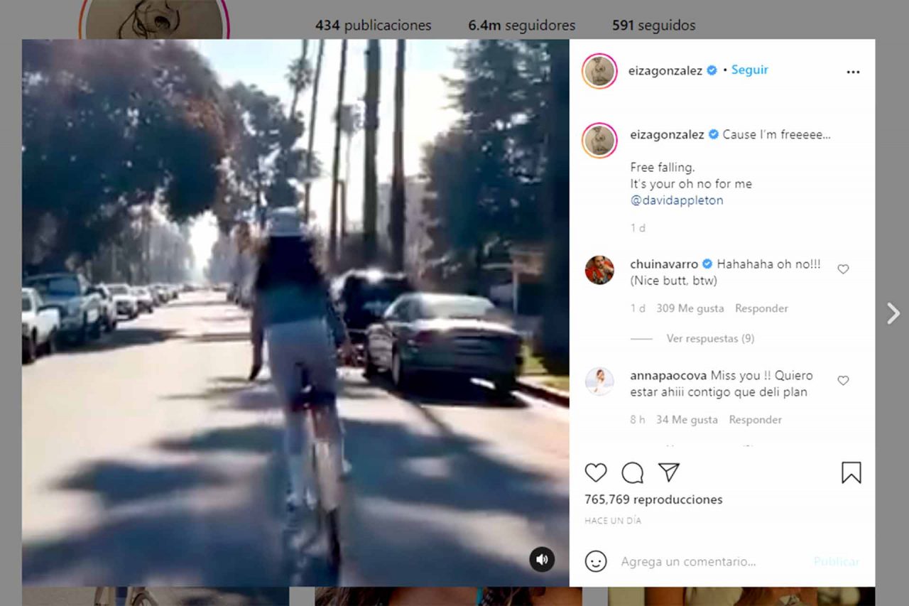 Eiza González sufre caída en bicicleta