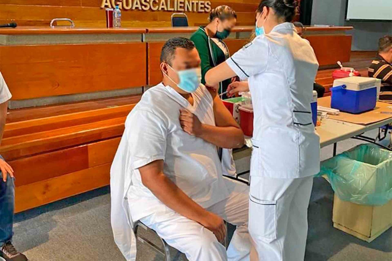 Vacuna, Vacunación.