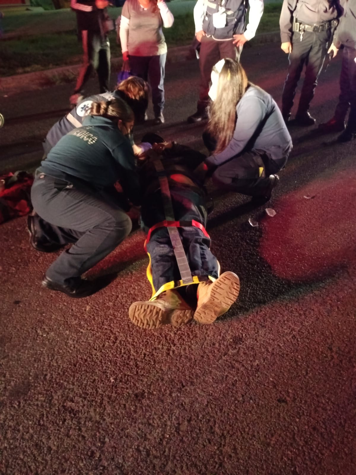 motociclista murió embestido camioneta