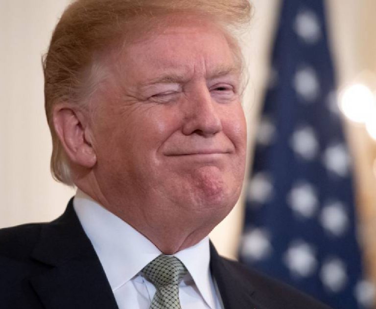 Trump castiga a México con aranceles.