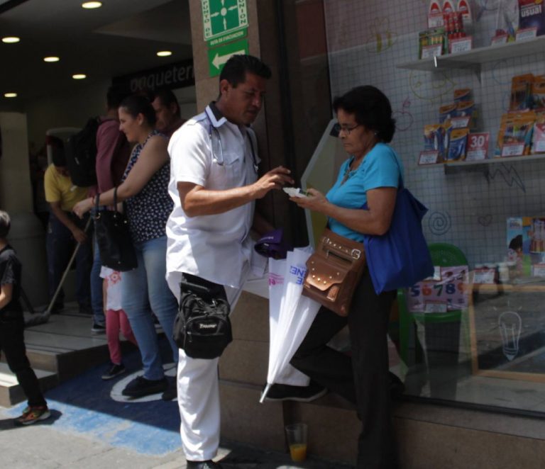 Abundan los estafadores