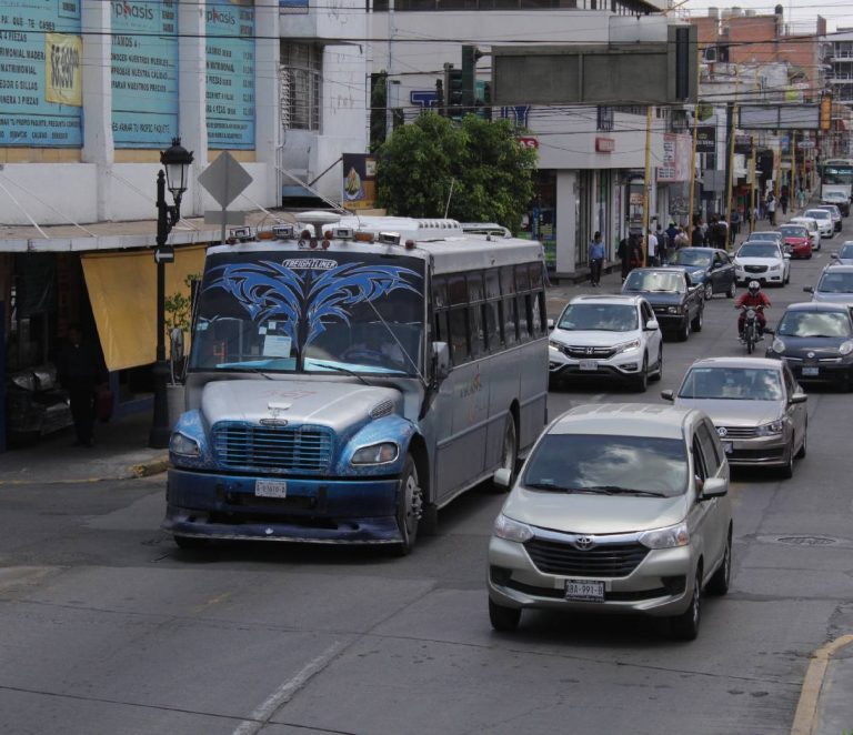 Que ahora son las lluvias las que retrasan a los urbanos