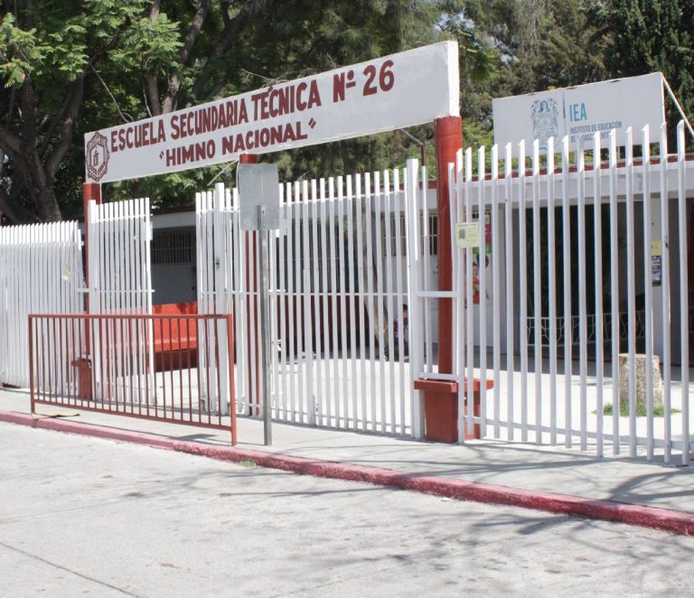 Denuncian presunta venta de drogas en la Secu 26