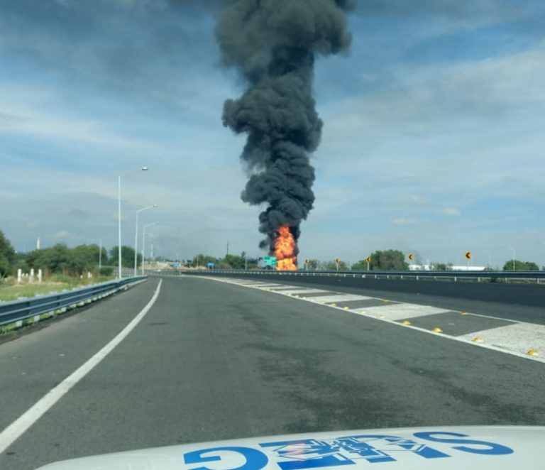 Explota ducto de Pemex en Celaya, hay varios heridos