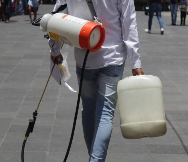 Fumigadores profesionales se quejan de los fumigadores ‘patito’, que los desprestigian, dicen