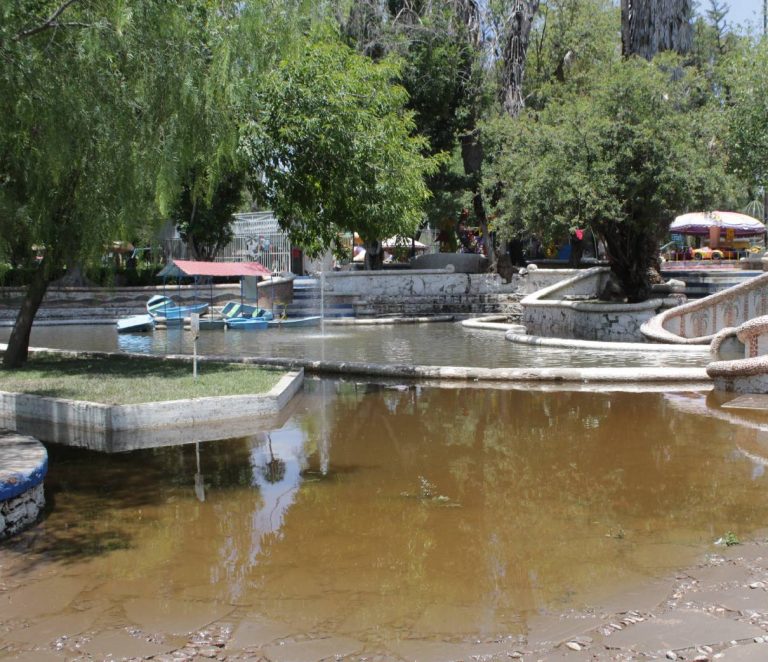 Hasta los parques se inundaron