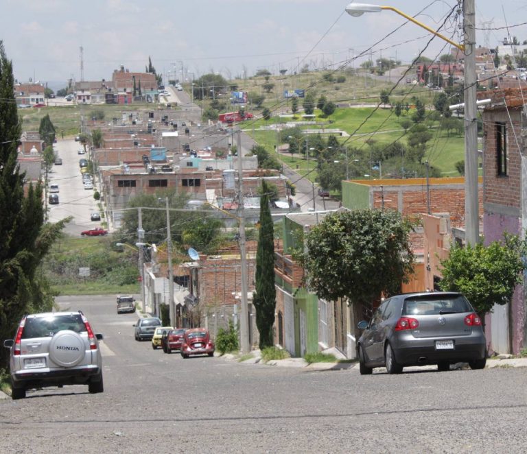 Sin broncas les venden cigarros sueltos a morrillos