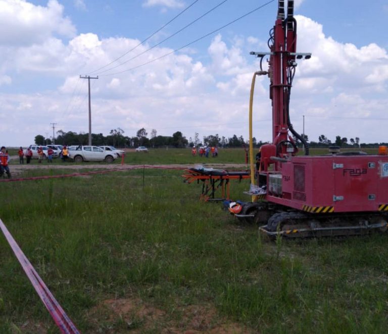 Hombre muere electrocutado en El Llano