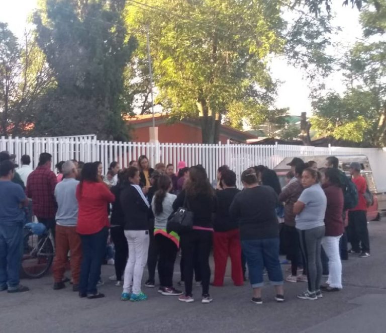 Siguen las transas en la primaria ‘Enrique C. Rébsamen’