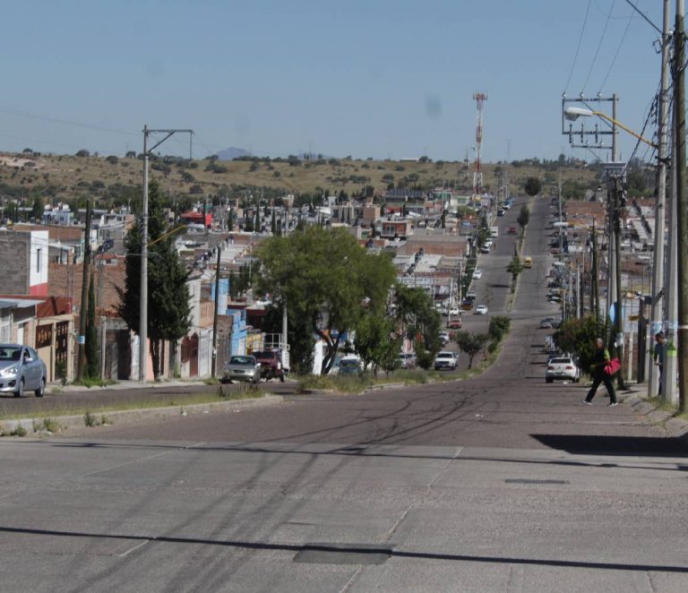 Inseguro y sin luz, hacen fiesta las ratas en Villas