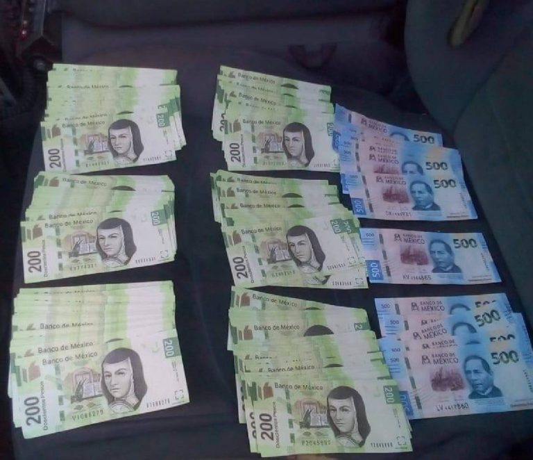 Atoran a par de delincuentes con 64 mil pesos en billetes falsos