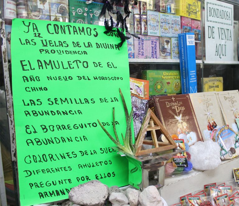 Es viernes 13 y los brujos lo saben, les aumenta la chamba en esta fecha