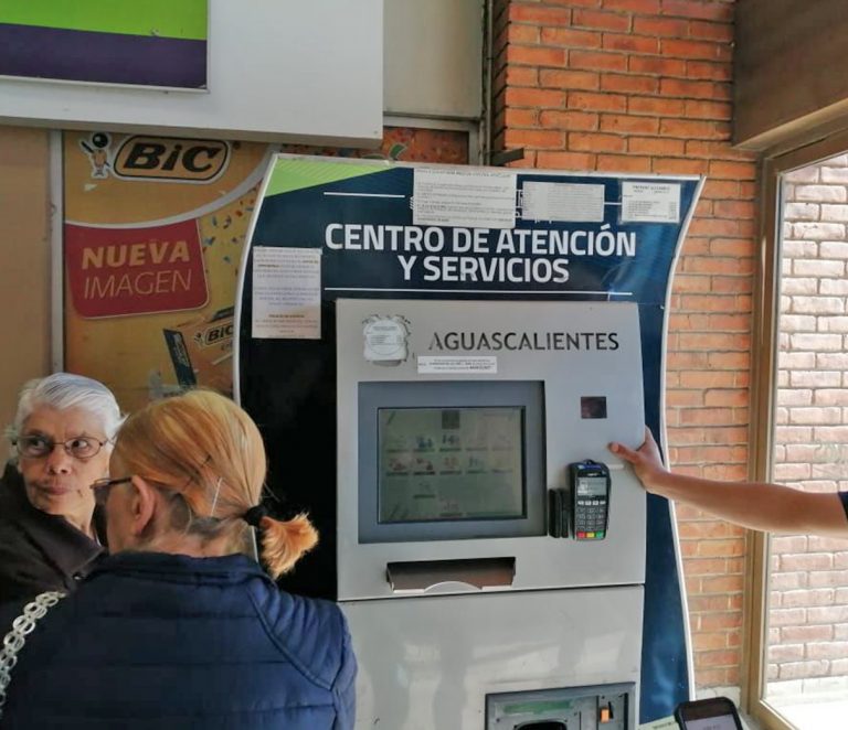 Esas máquinas gandallas le dan baje con su cambio, ya ni los chafiretes la aplican tan gacho