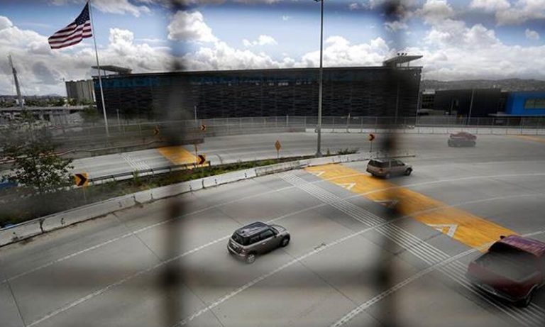 México y EE.UU. acuerdan suspensión del “tráfico no esencial” en la frontera