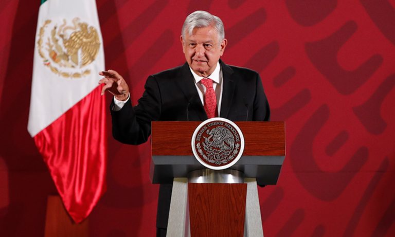 AMLO no piensa cancelar eventos, nomás los hará más modestos