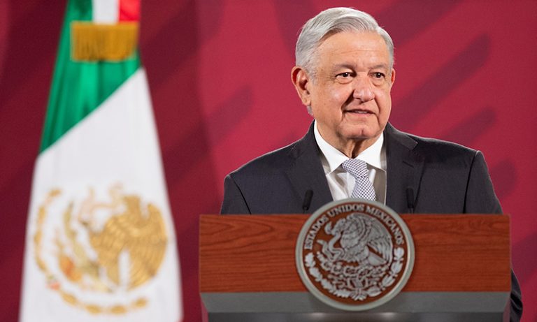 AMLO bautiza su plan económico como “bienestar a la mexicana”