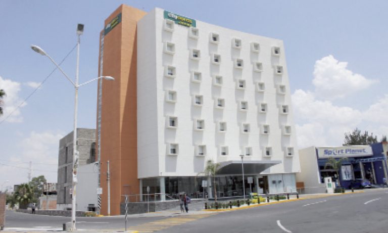 Hoteles en Aguascalientes podrían ofrecer sus habitaciones al personal médico