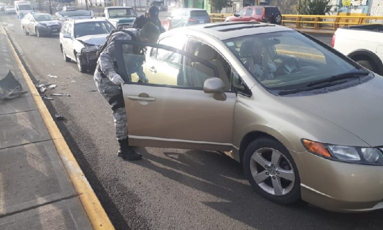 Choque deja una doñita lesionada