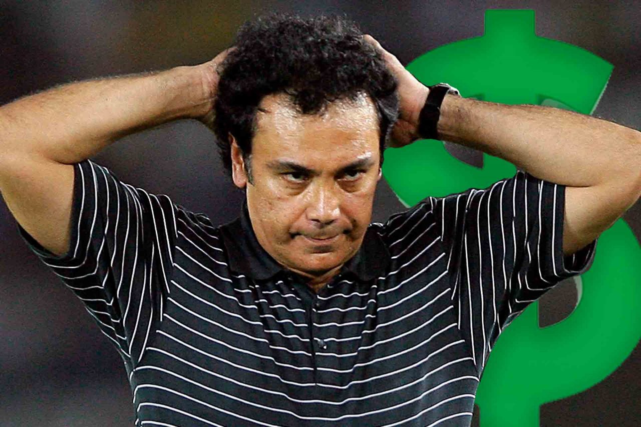 Cruz Azul, Hugo Sánchez, Dinero.