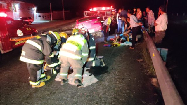 dos muertos y dos lesionadas en choque frontal