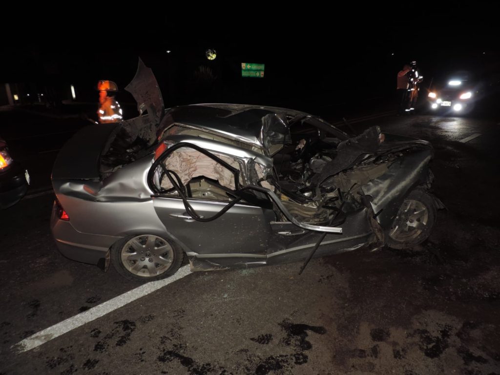 ebrio impactarse trasera tráiler