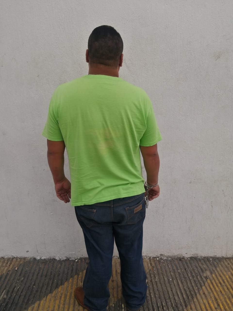 entró casa vecina violarla