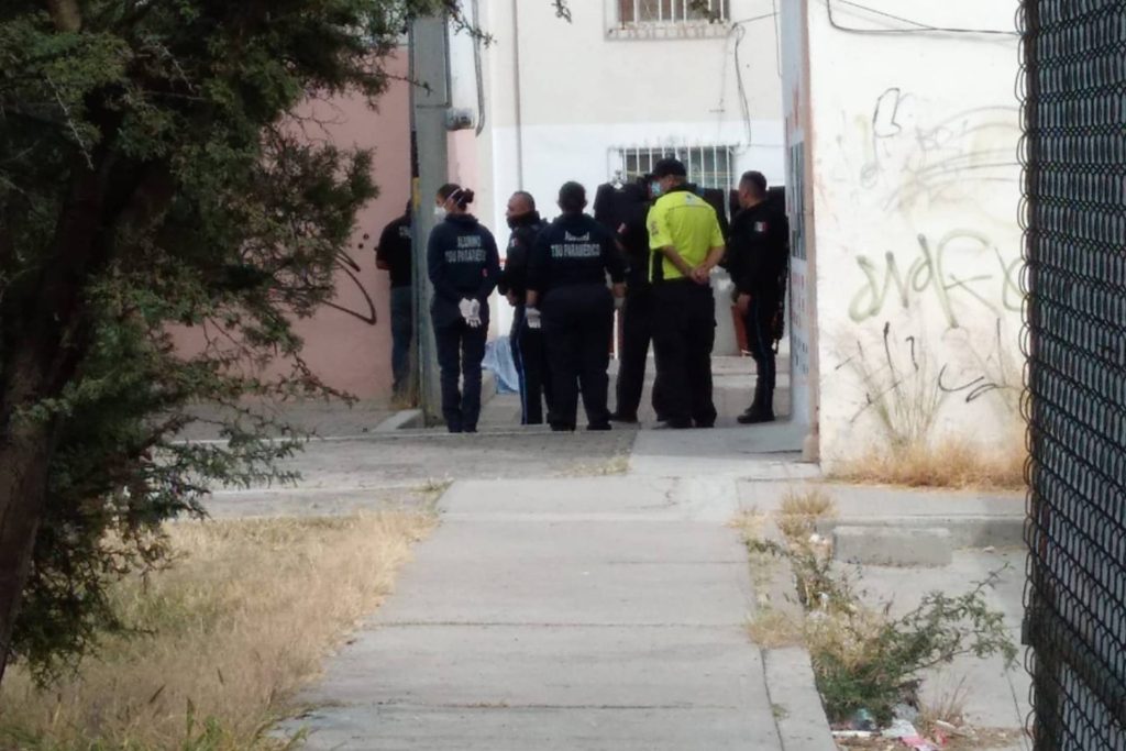 Hombre disparó en la cabeza