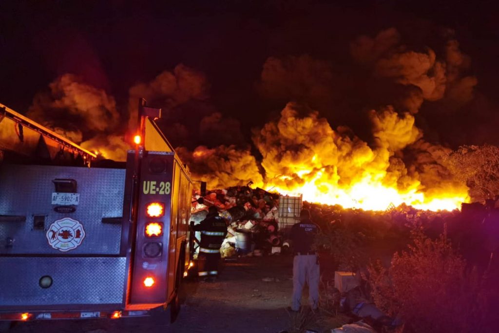 Incendio chatarrera Ejido el Jagüey