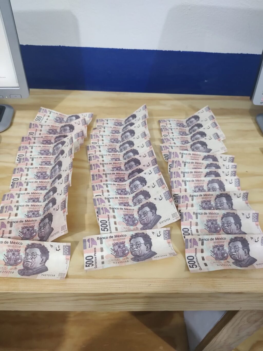 Fue detenido con 33 billetes falsos