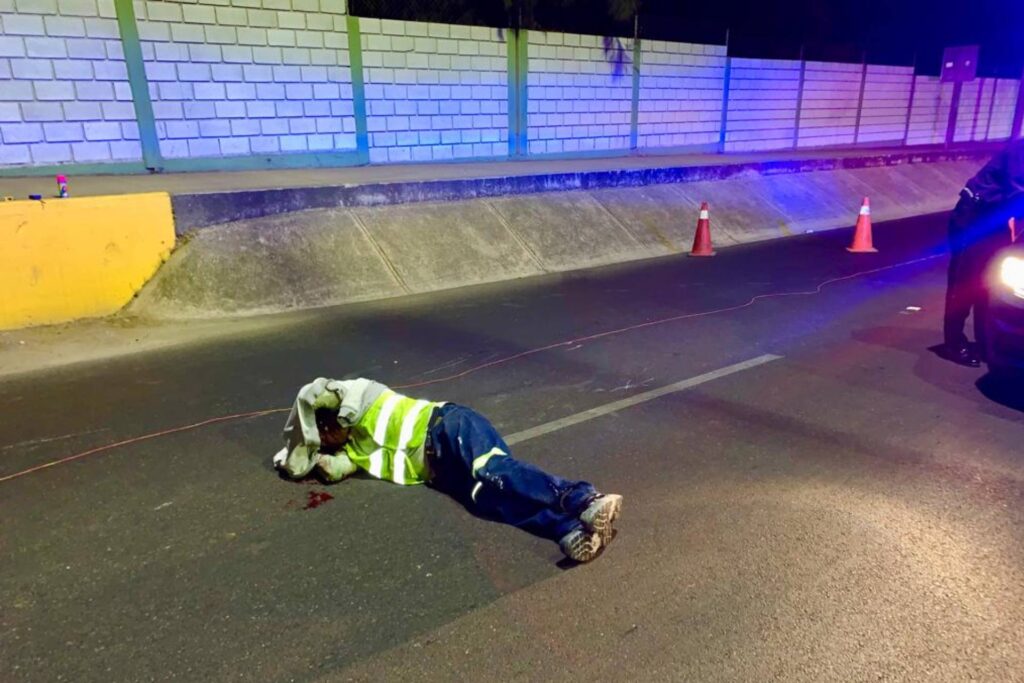 motociclista embistió trabajador avenida Aguascalientes