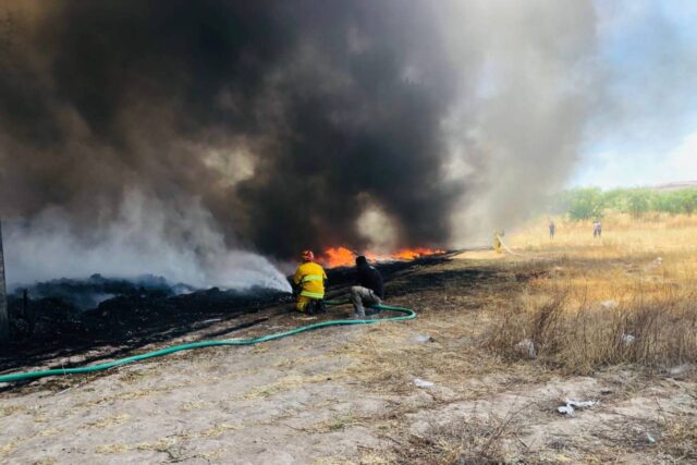 fuerte incendio Ojos de Agua