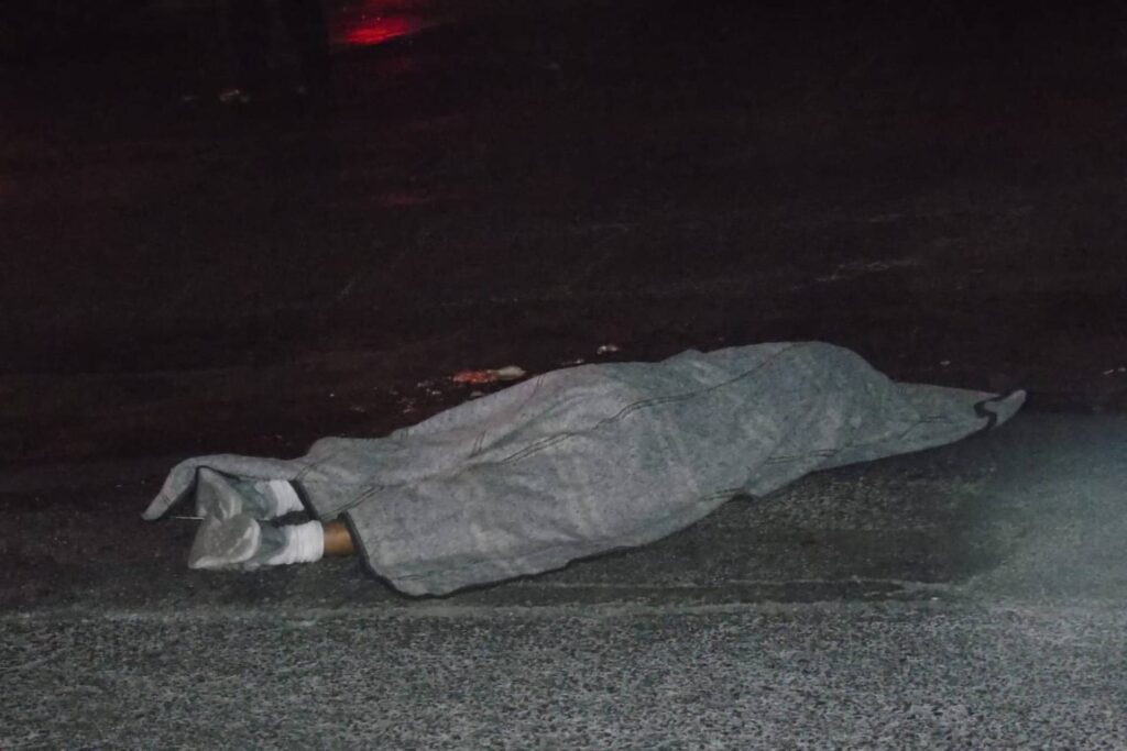 BRUTALMENTE APLASTADO TRÁILER SIGLO XXI