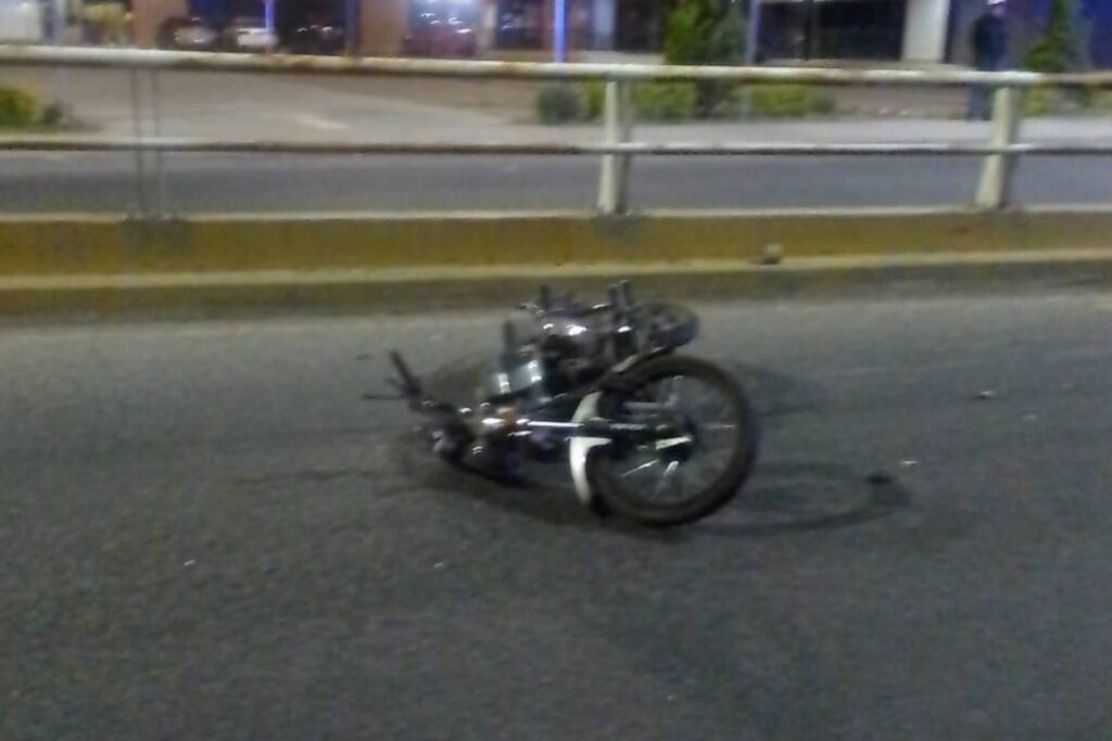 Motociclista herido caída