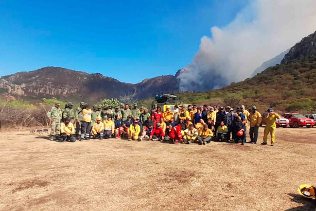 Aguascalientes Sierra del Laurel Controlan Incendio