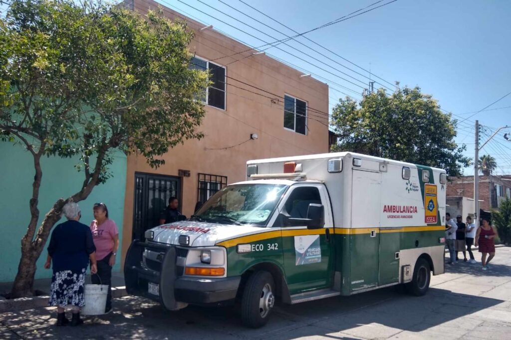 hombre joven acabar con su vida