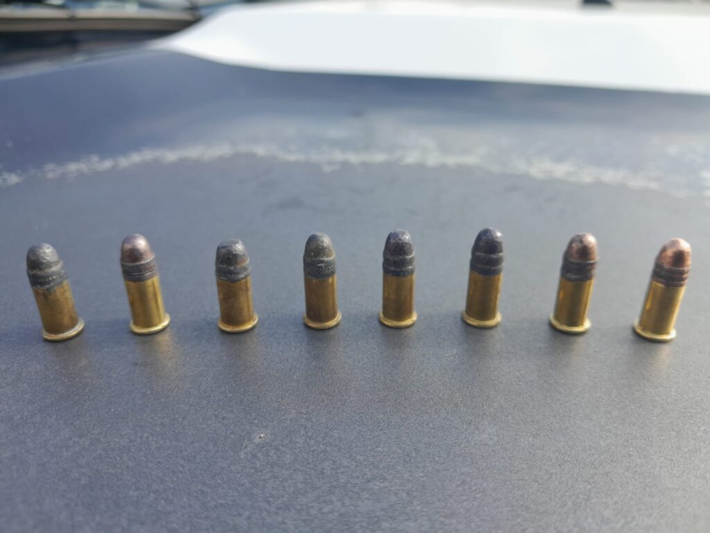 TIRO BALAZOS Y FUE DETENIDO