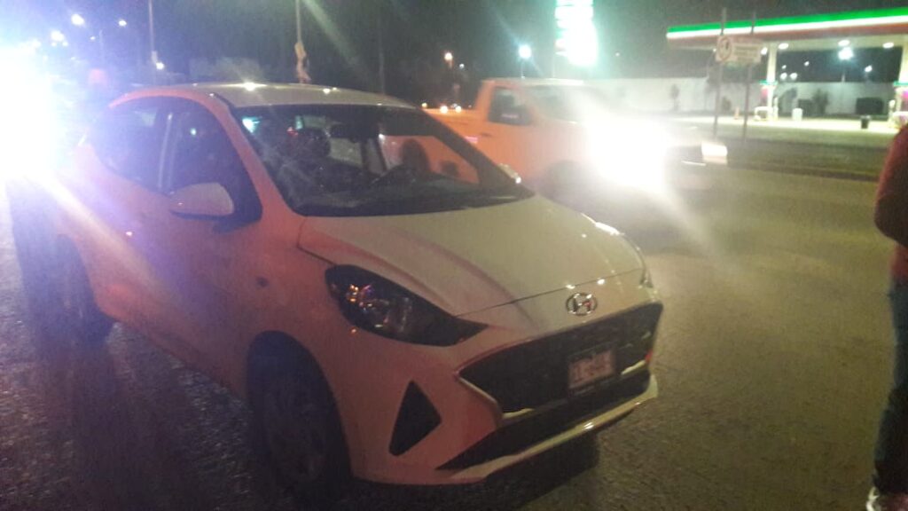 JOVEN DE 23 AÑOS FUE EMBESTIDO POR UN VEHÍCULO