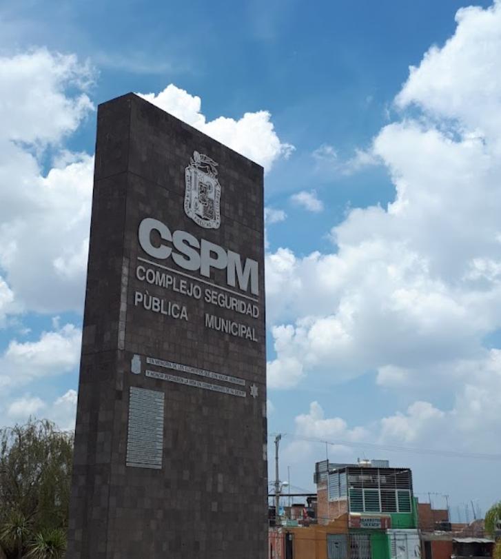 POLIS DE LA MUNICIPAL SE ROBAN 60 MIL PESOS DE UN CONDUTOR