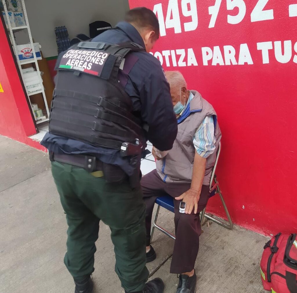 UN DON QUE ANDABA EBRIO SUFRE APARATOSA CAIDA