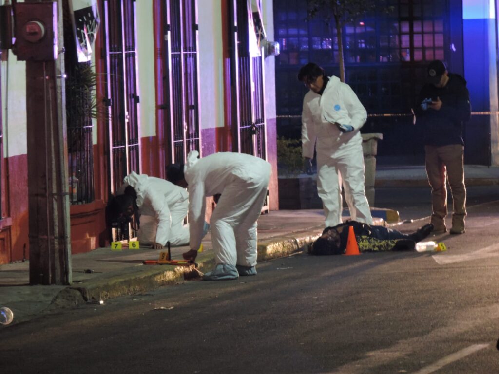 LO EJECUTAN AL SALIR DEL PALENQUE