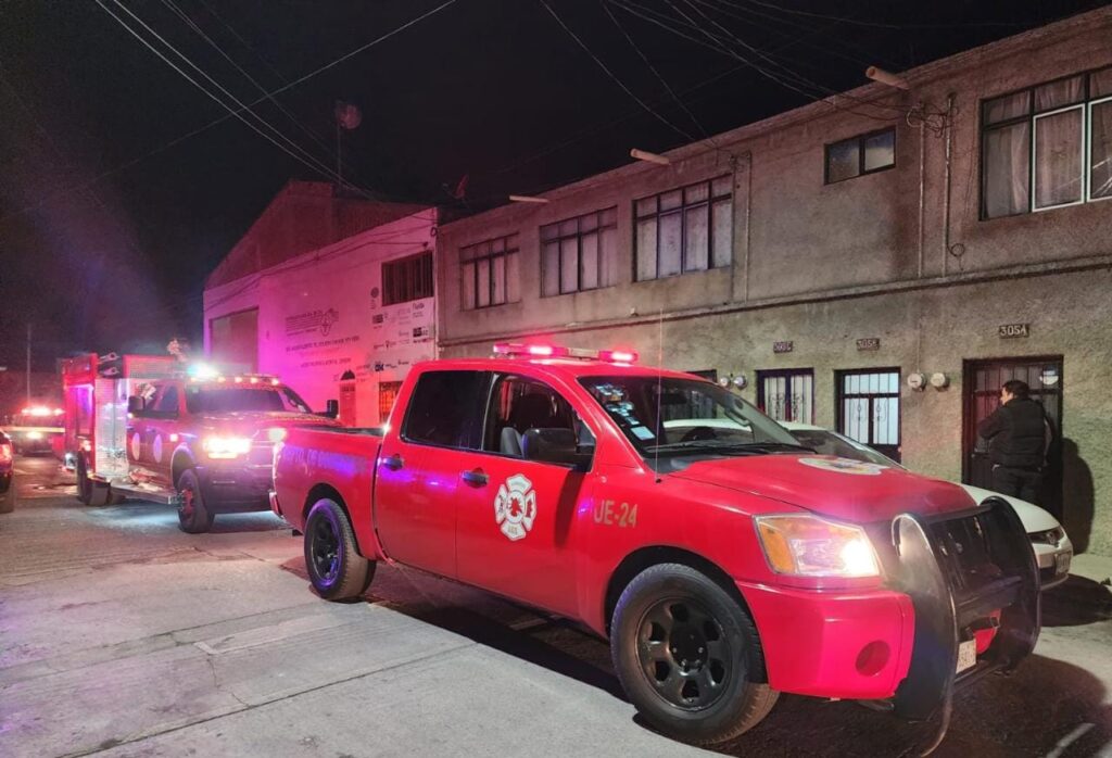 POR UNA VELADORA SE GENERA INCENDIO EN LA MÉXICO
