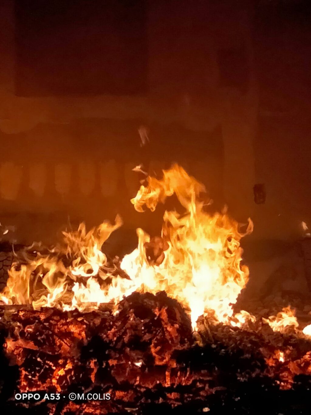 SIGUEN LOS INCENDIDO DECEMBRINOS