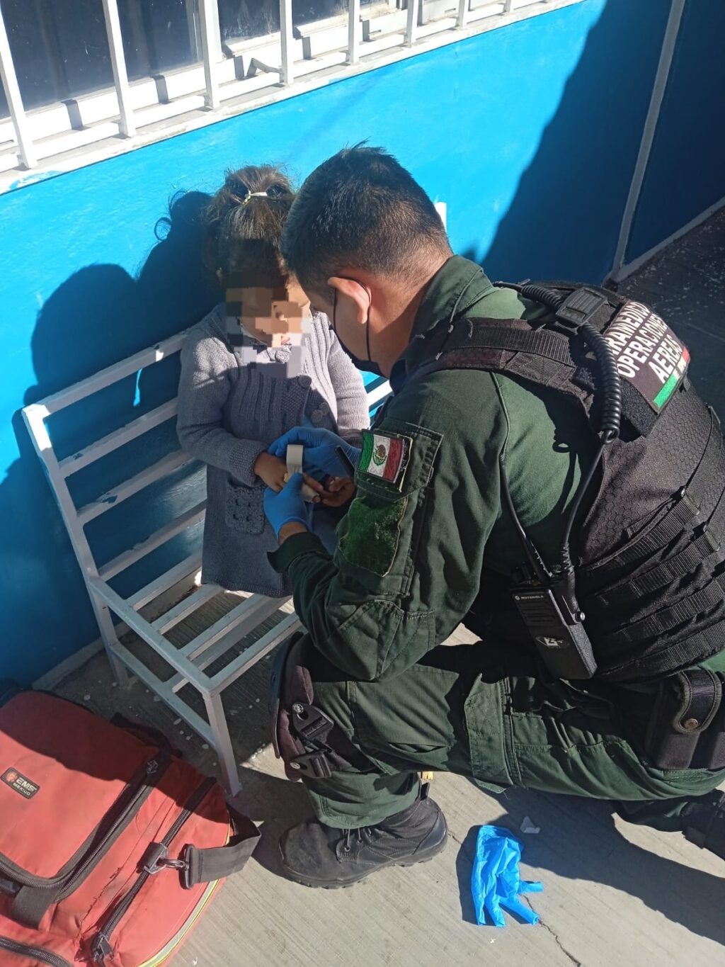 MENOR DE 5 AÑOS SE ROMPE UN DEDO TRAS UNA CAIDA