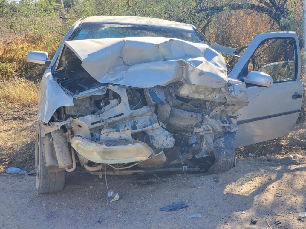 VARIOS LESIONADOS RESULTARON DE UN CHOQUE FRONTAL