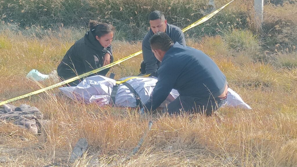 MUERE MUJER TRAS SER ATROPELLADA POR UNA PESADA UNIDAD