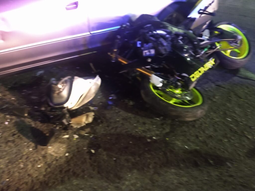 MOTOCICLISTA RESULTA GRAVE TRAS ENCONTRONAZO